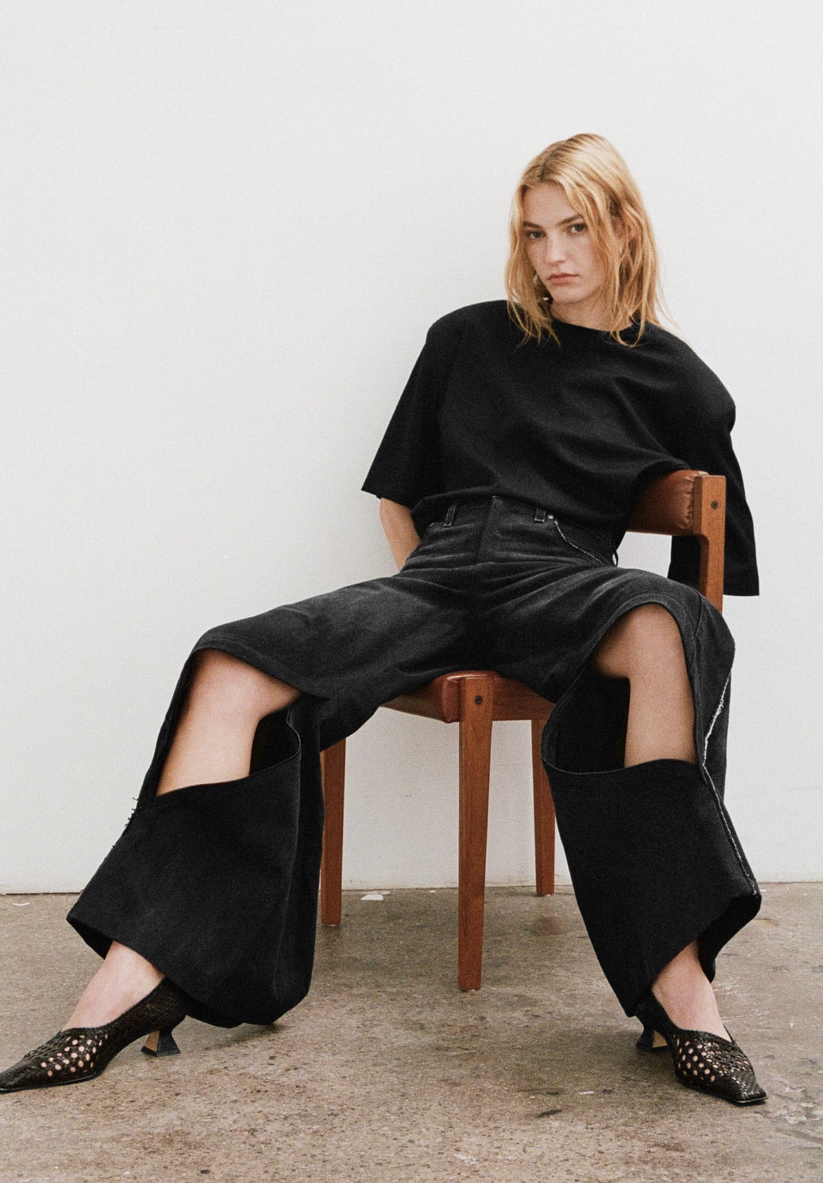 Adze Relaxed Flare Jeans