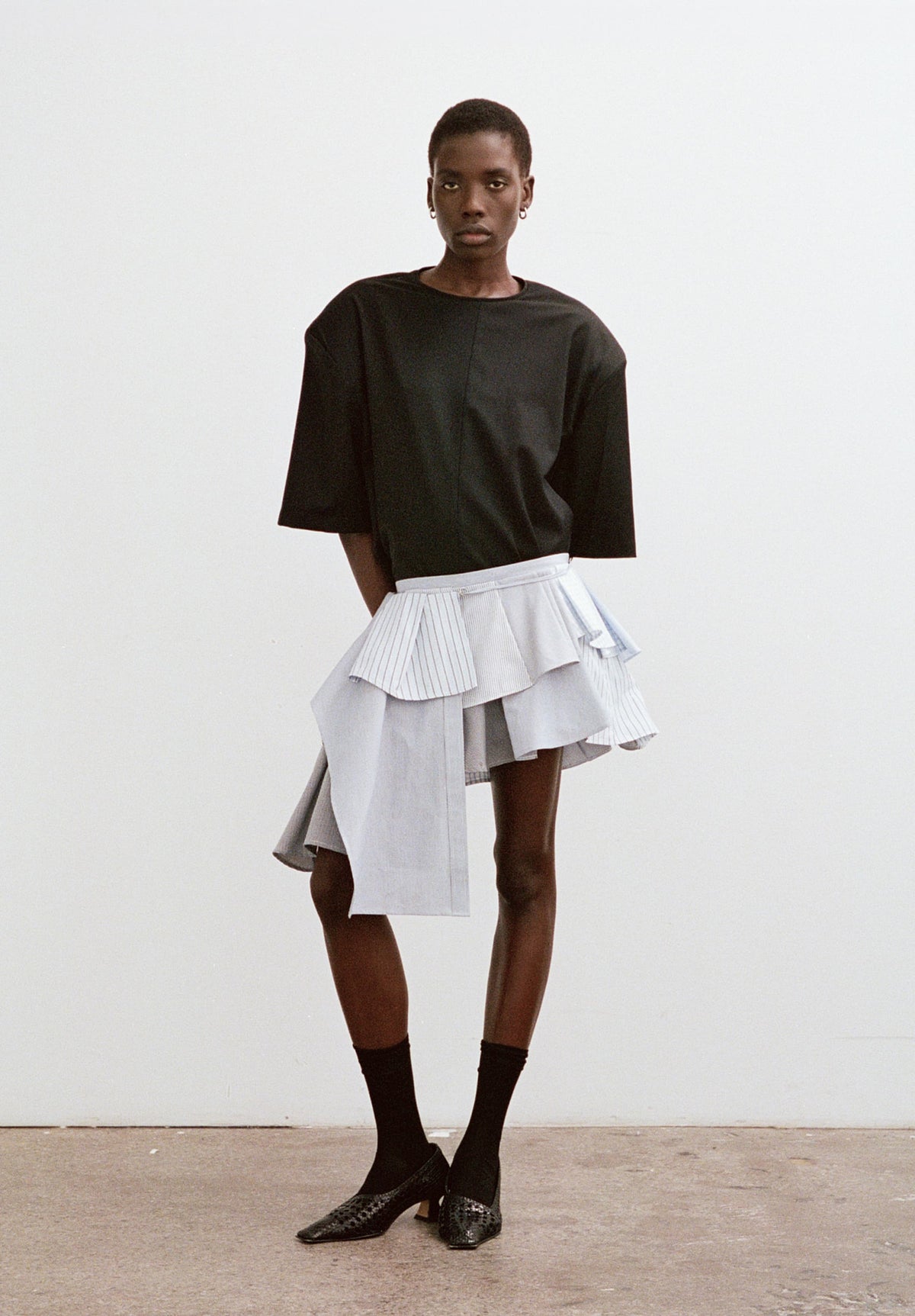 Pintra Convertible Ruffled Mini Skirt